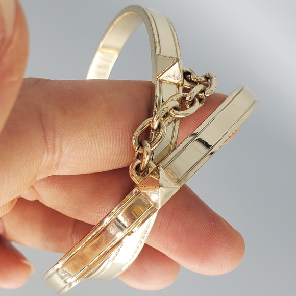 Victoria Secret Goldtone Gold Spike Bangle Bracelets - Picture 6 of 6